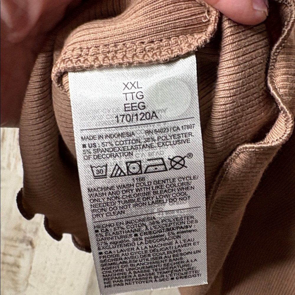 Old Navy Brown Lace Camisole - Picture 12 of 13
